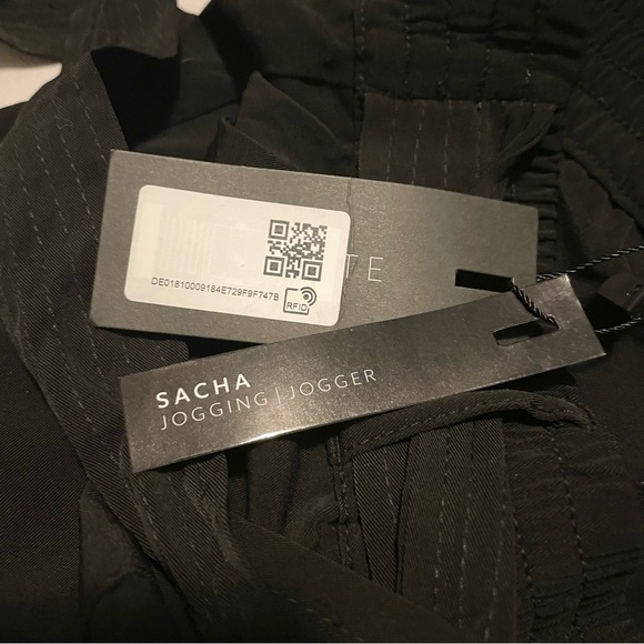 Dynamite Black Drawstring Jogger Pants Womens Size Small - Picture 4 of 13